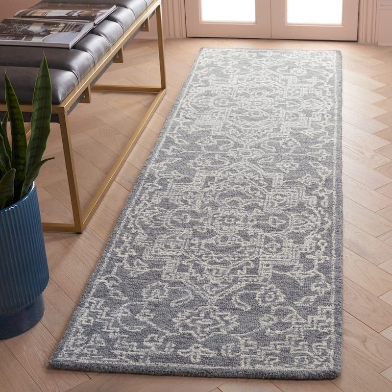 SAFAVIEH Handmade Micro-Loop Berivan Medallion Wool Rug - 2'3" x 8' Runner - Grey/Ivory