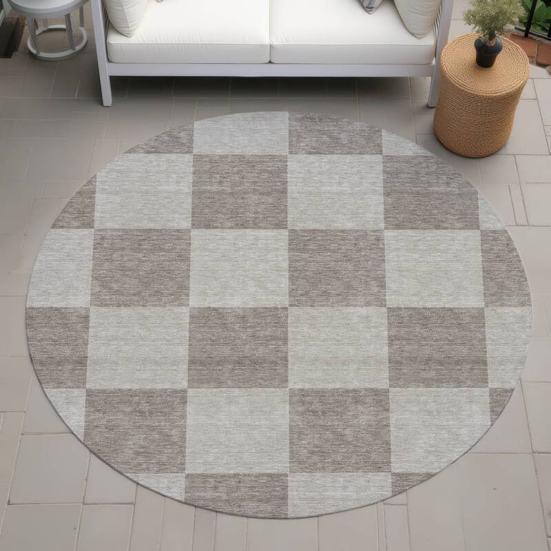 Machine Washable Indoor/ Outdoor Modern Checker Chantille Rug - Khaki - 8' x 8'