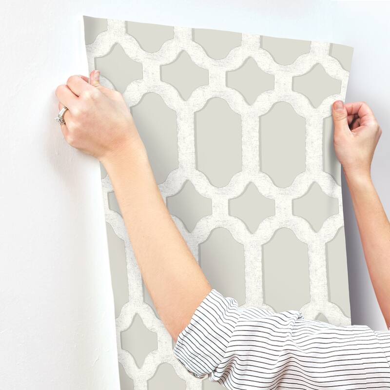 Chesapeake Chervil Light Grey Trellis Wallpaper