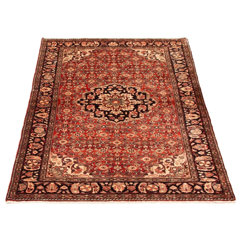Andelz Red Rug 5'0" x 7'4" - 5'0 x 7'4