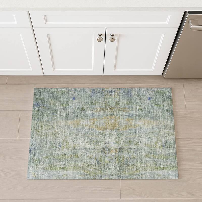 Machine Washable Indoor/ Outdoor Muted Ombre Chantille Rug