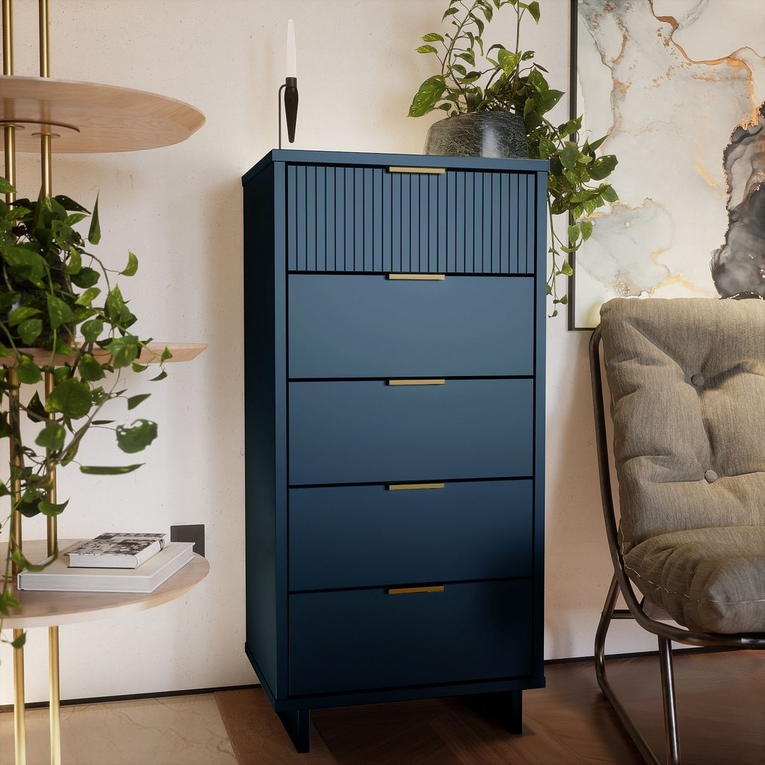 24 inch top chest of drawers