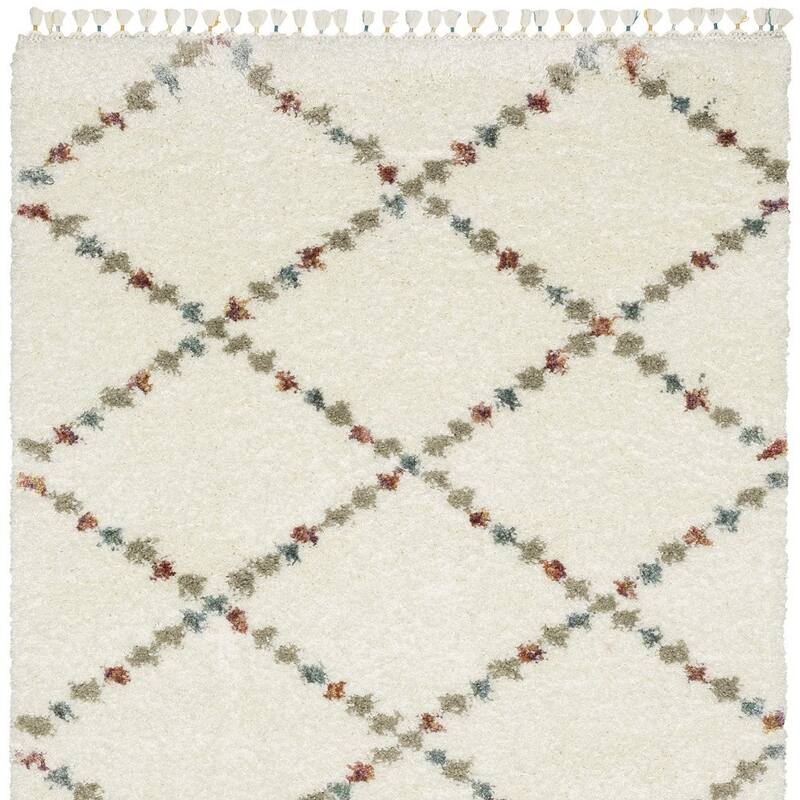 HomeRoots Diamond Casual Runner Area Rug