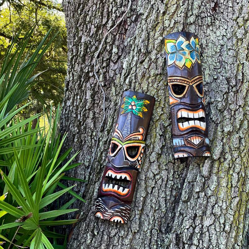 Carved Wood 20 Inch Tiki Wall Masks Palm/ Plumeria Flower (Set Of 2)