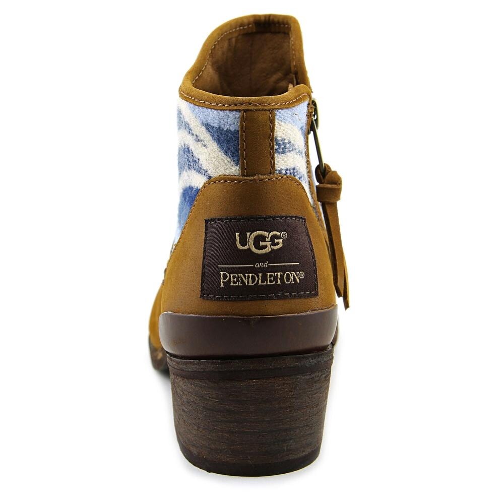 ugg penelope boots