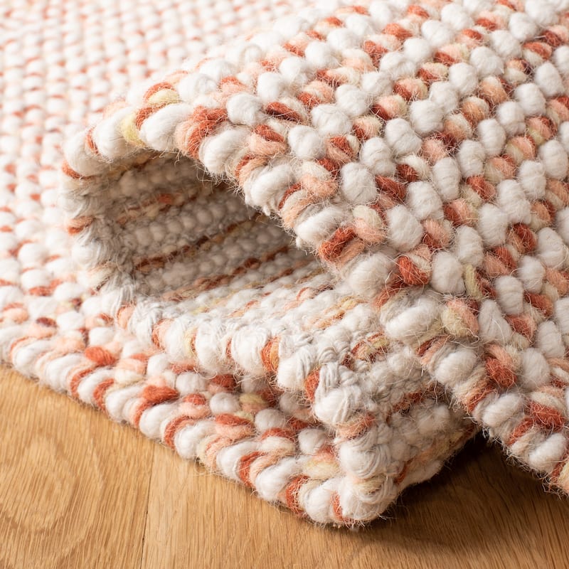 SAFAVIEH Handmade Vermont Coretta Wool Rug