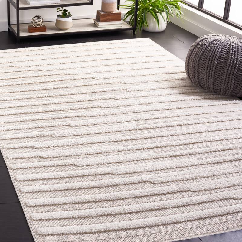 SAFAVIEH Trends Leonie Stripe Rug - 5'3" x 7'6" - Beige/Ivory