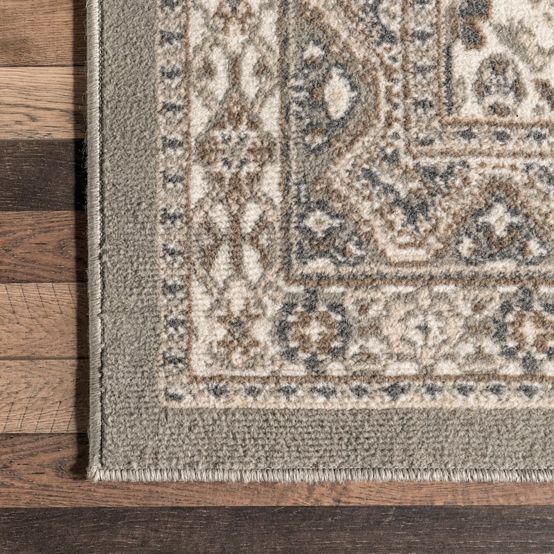 Nuloom Becca Traditional Tiled Area Rug
