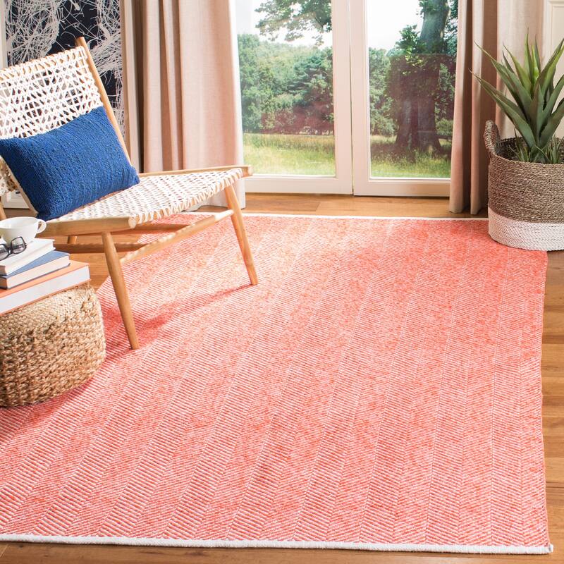 SAFAVIEH Handmade Nantucket Adile Modern & Contemporary Geometric Cotton - 5' x 8' - Rust - Rectangle