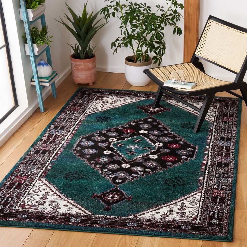 SAFAVIEH Vintage Hamadan Sandina Traditional Oriental Rug