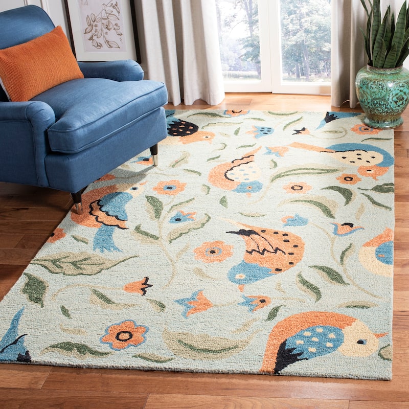 SAFAVIEH Handmade Blossom Kibariye Green Wool Rug - 4' x 6' - Sage/Multi