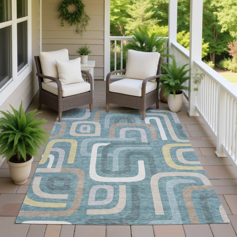 Machine Washable Indoor/ Outdoor Modern Penner Chantille Rug