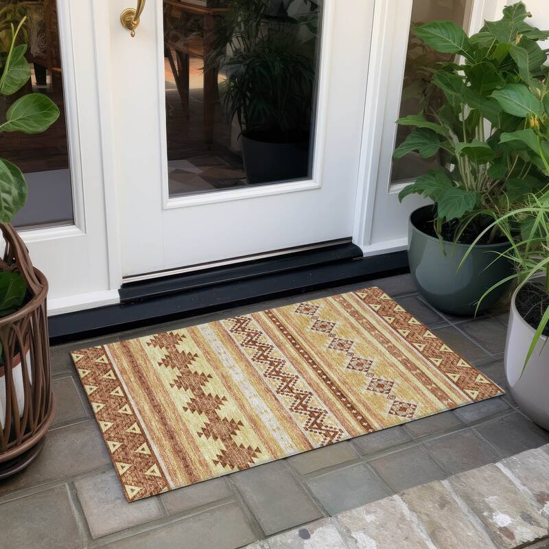 Machine Washable Indoor/ Outdoor Global Heston Chantille Rug - Gold - 1'8" x 2'6"