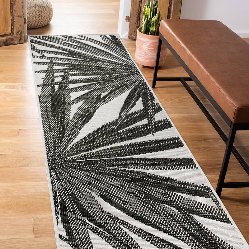 World Rug Gallery Tropical Nature Inspired Indoor/Outdoor Area Rug