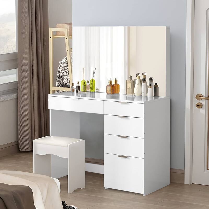 SUGIFT Modern Vanity Table Vanity Desk with 5 Drawers, White