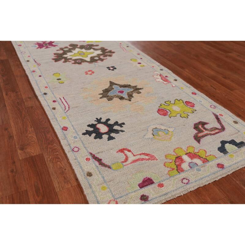 Hand Knotted Oriental 100% Wool Carpet Transitional All-Over Beige & Ivories Oushak Runner Rug - 9' 11'' X 2' 9''