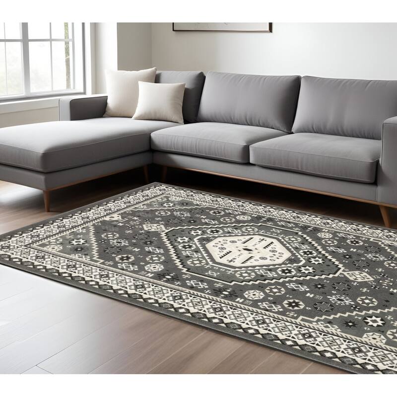 HomeRootsMedallion Traditional Rectangle Area Rug - 114.17' X '78.74' X '0.39