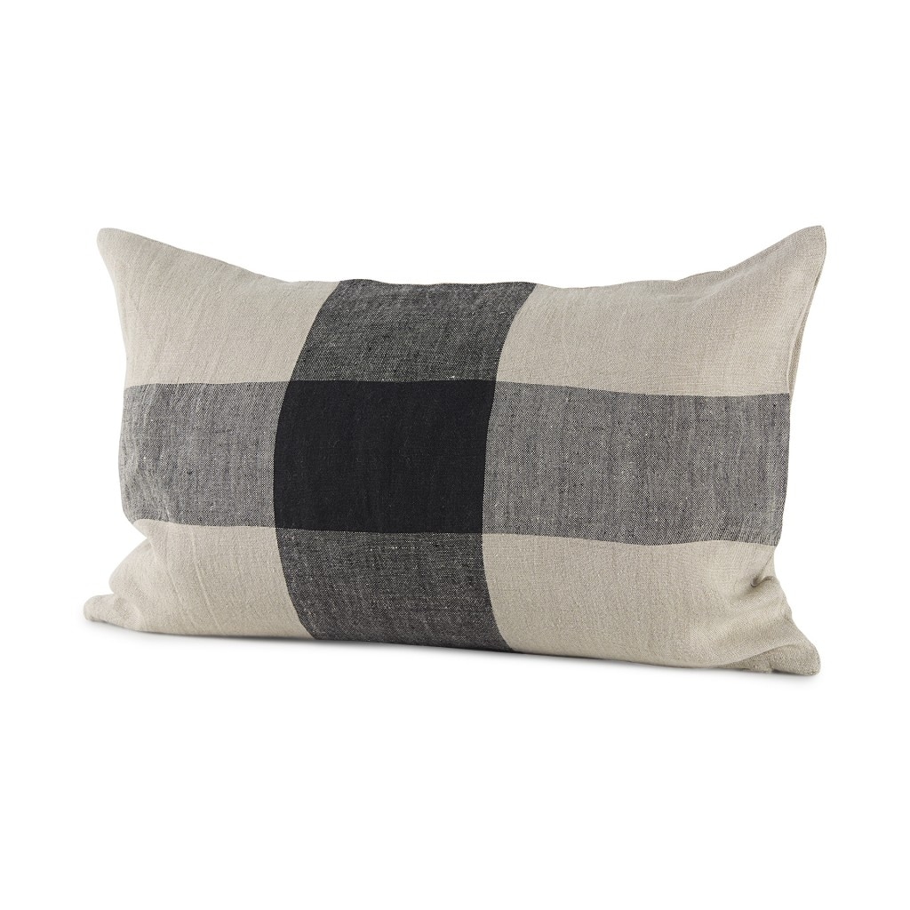 Black plaid throw pillows deals