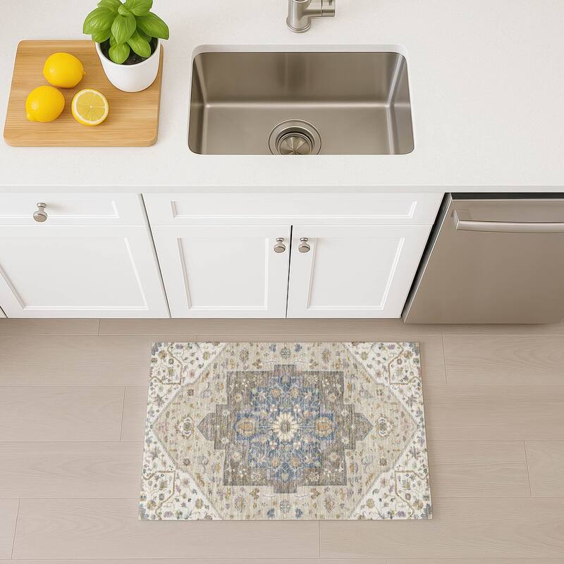 Machine Washable Indoor/ Outdoor Traditional Kolkata Chantille Rug