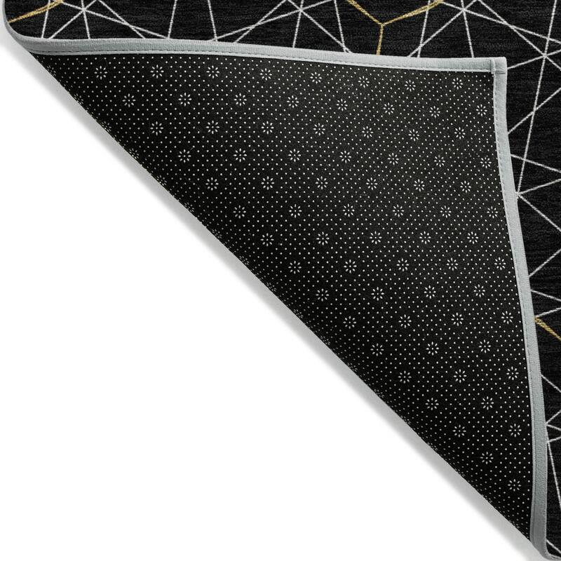 Machine Washable Indoor/ Outdoor Mosaic Geo Chantille Rug