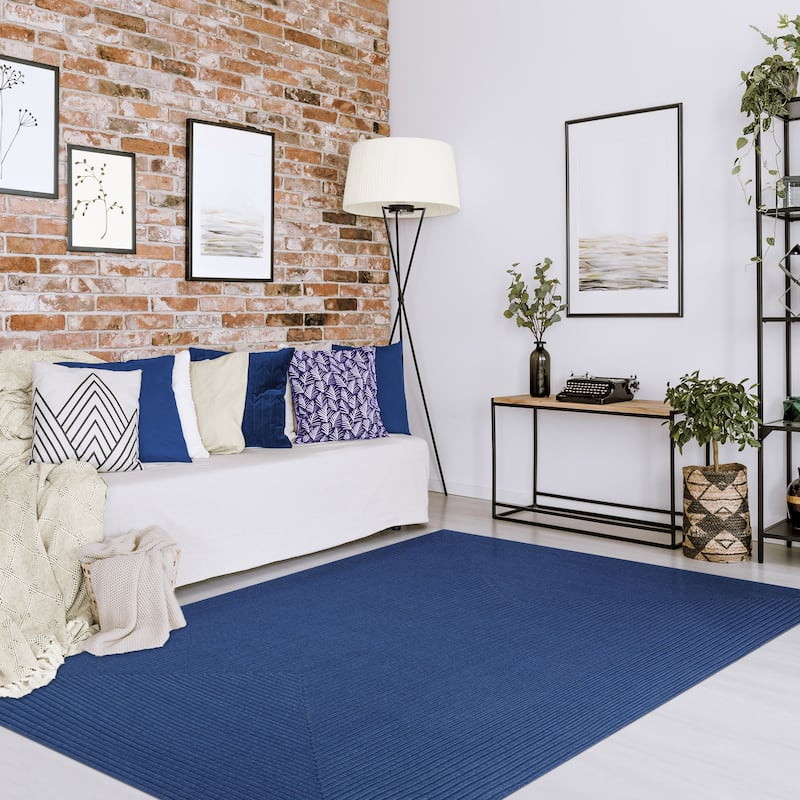 Superior Braided Reversible Indoor/Outdoor Area Rug
