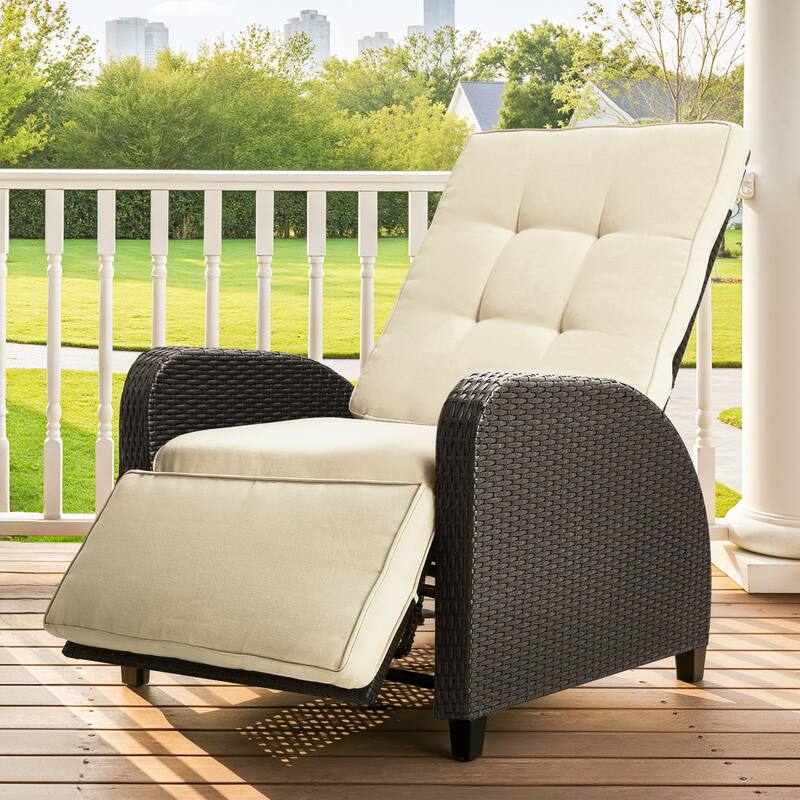 Adjustable Outdoor Lounge Chair with Backrest and Footrest, Non-Slip Legs and Weather-Resistant Cushions