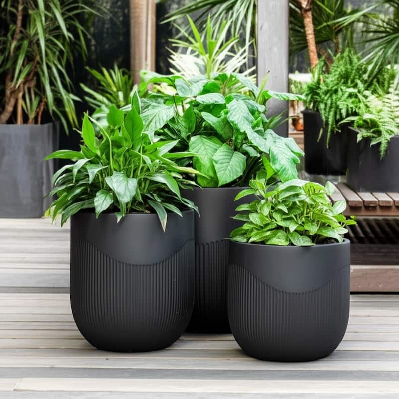 Polyresin Planter Carved Sculptural Design Minimalist Style (Set of 3)