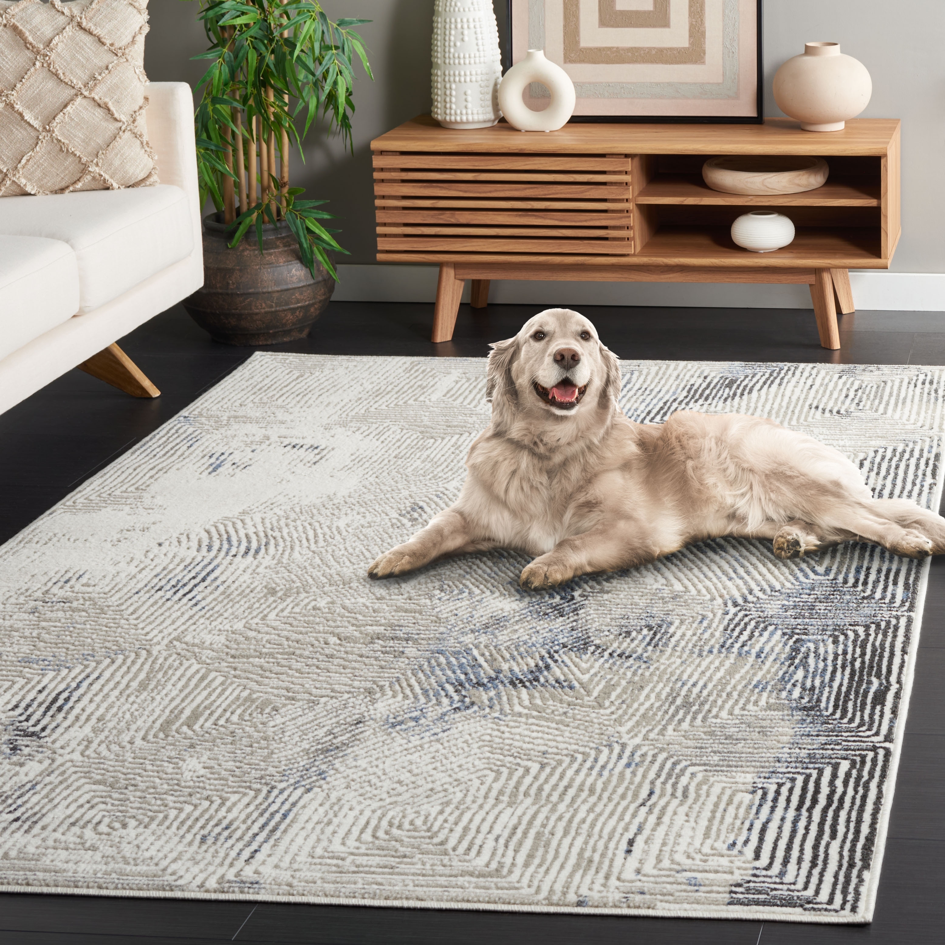 SAFAVIEH Pyramid Emili Modern Abstract Rug