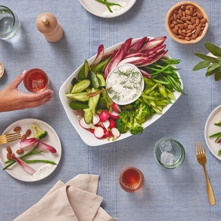 Rubbermaid DuraLite Glass Bakeware, 9" x 13" Glass Bakeware, Baking Dish, Cake Pan, or Casserole Dish with Lid