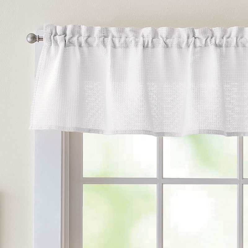 Curtainworks Eldridge Waffle 3-piece Valance & Tier Set