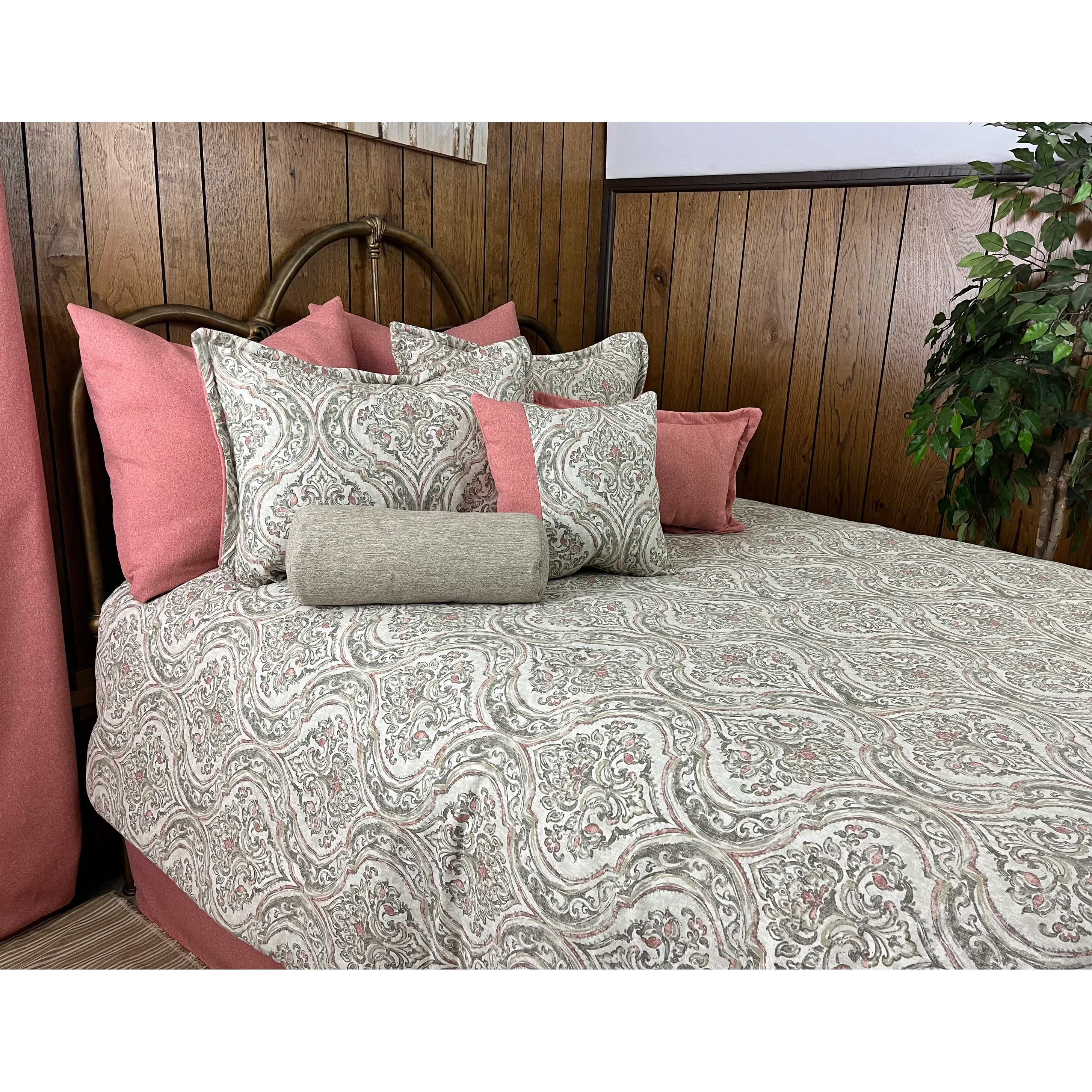 Marsala medallion Victorian comforter set