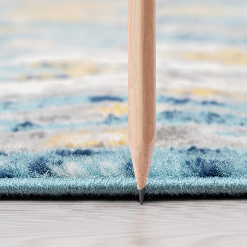 Dynah Bohemian & Eclectic Medallion Indoor Area Rug