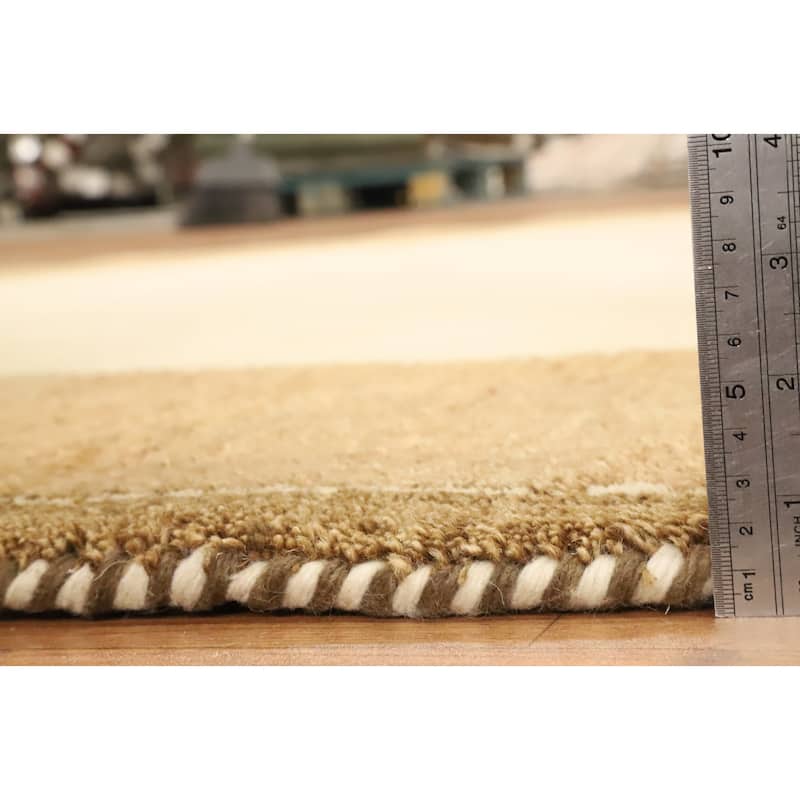 Hand Knotted Oriental 100% Wool Carpet Modern Solid Beige & Ivories Gabbeh Area Rug - 8' 2'' X 8' 2''