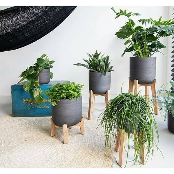 Pottery Pots 17.52"H XL Round Fiberclay Indoor Outdoor Charlie Planter -  Feet Low - On Sale - Bed Bath & Beyond - 38195462