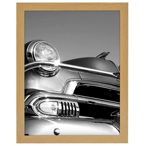 Americanflat Poster Frame in Oak with Polished Plexiglass 18" x 24"