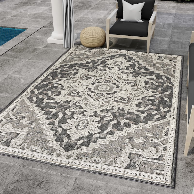 Nautica Indoor/Outdoor Modern Geometric Gray High-Low Rug