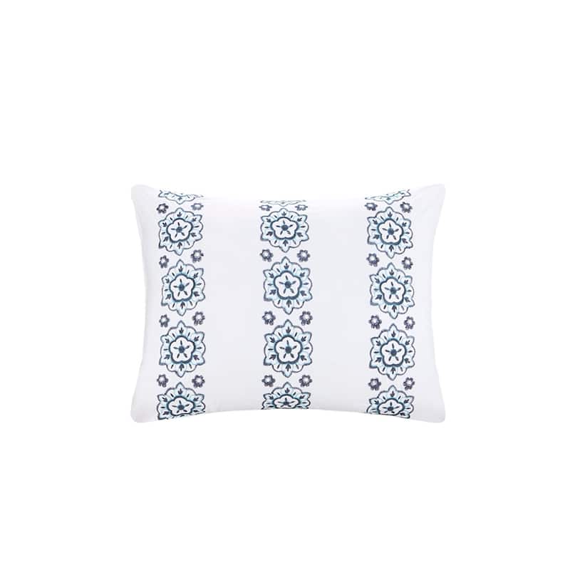 Intelligent Design Eleni Boho Comforter Set with Bed Sheets