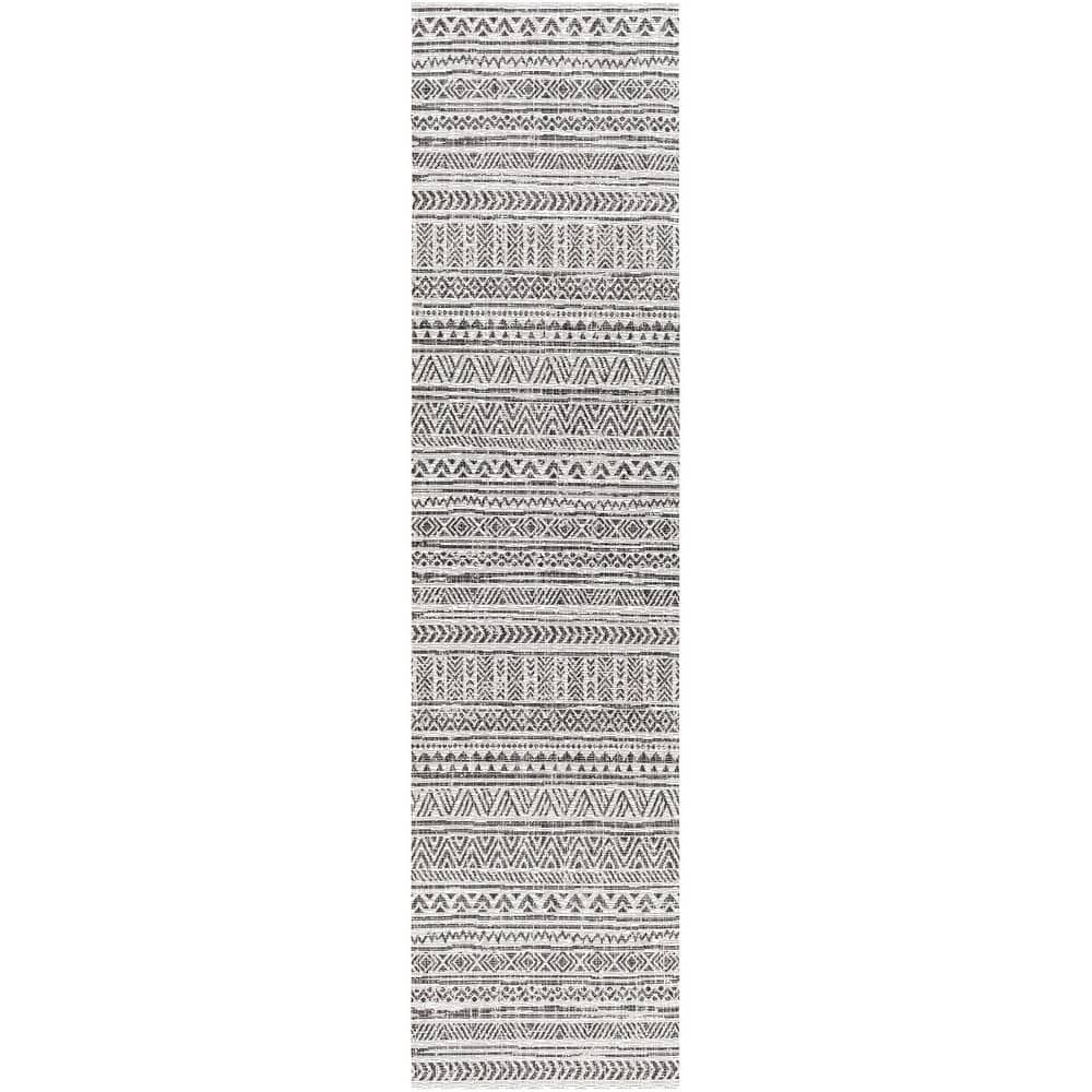 Livabliss Eagean Traditional Indoor/Outdoor Area Rug