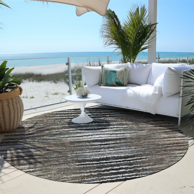 Machine Washable Indoor/ Outdoor Chantille Jagged Stripes Rug
