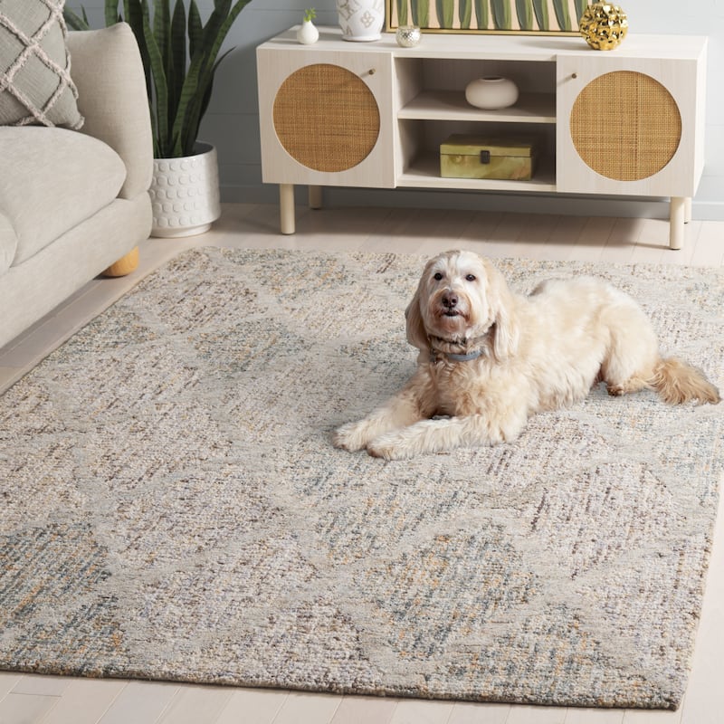 SAFAVIEH Handmade Harvest Petrie Wool Rug