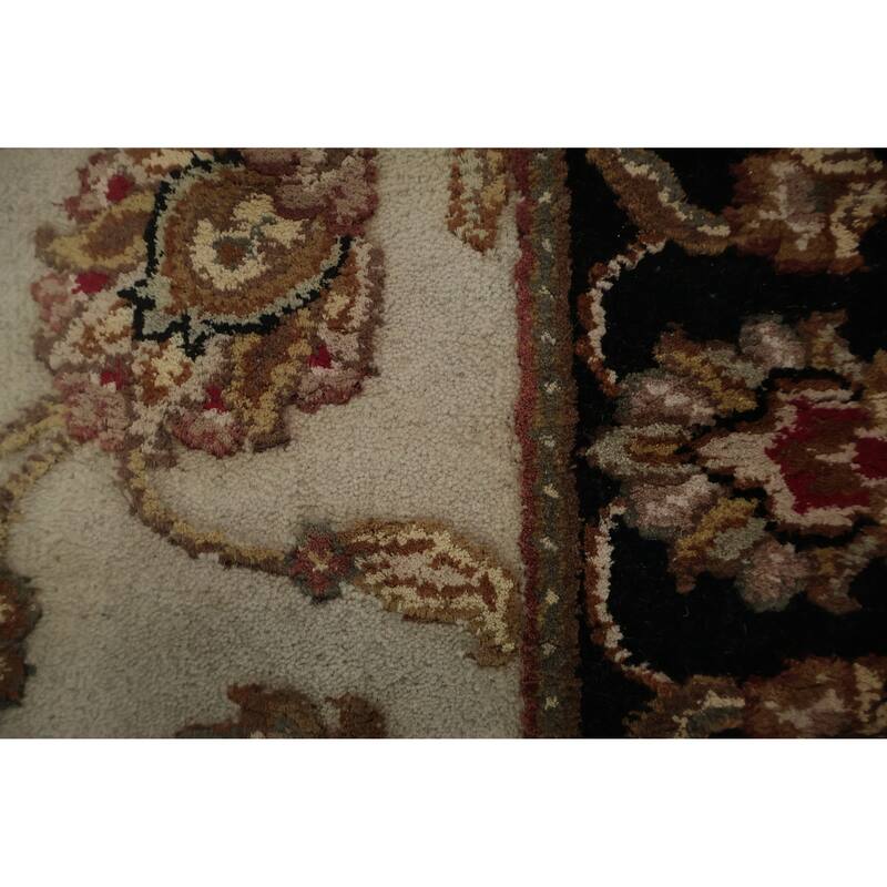 Hand Knotted Oriental Wool & Silk Carpet Traditional Floral Beige & Ivories Agra Runner Rug - 8' 0'' X 2' 6''