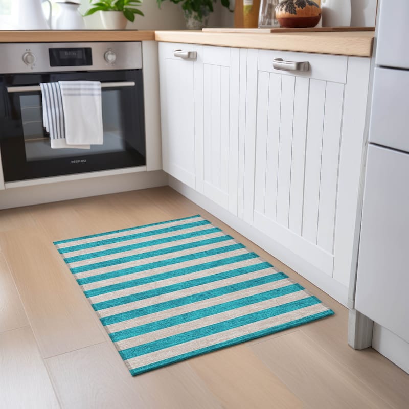 Machine Washable Indoor/ Outdoor Cabana Stripe Chantille Rug