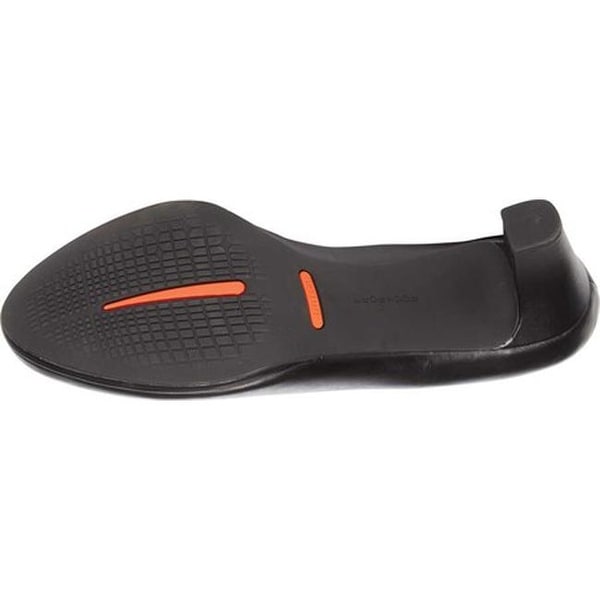 total motion leah pump