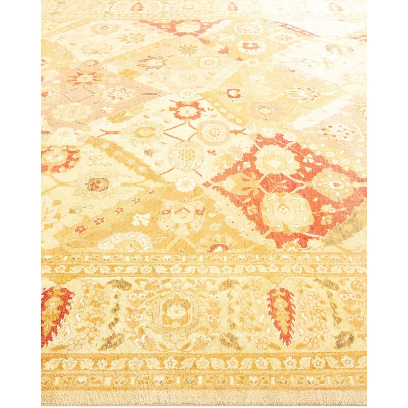 Overton Hand Knotted Wool Vintage Inspired Modern Contemporary Eclectic Ivory Area Rug - 8' 4" x 10' 4"