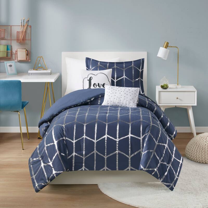 Intelligent Design Khloe 5-pc. Metallic Printed Comforter Set