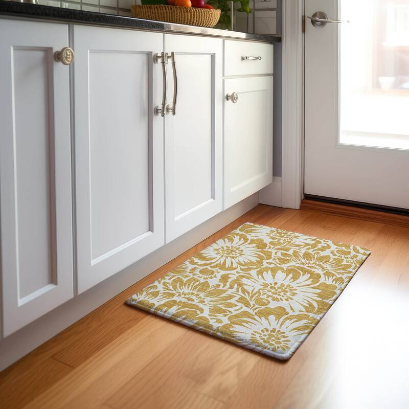 Premium Washable Super Soft Modern Floral Mayfield Rug - Gold - 1' 8" x 2' 6"