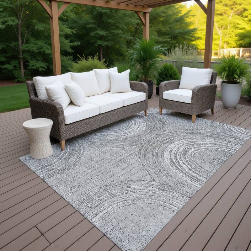 Machine Washable Indoor/ Outdoor Modern Trax Chantille Rug