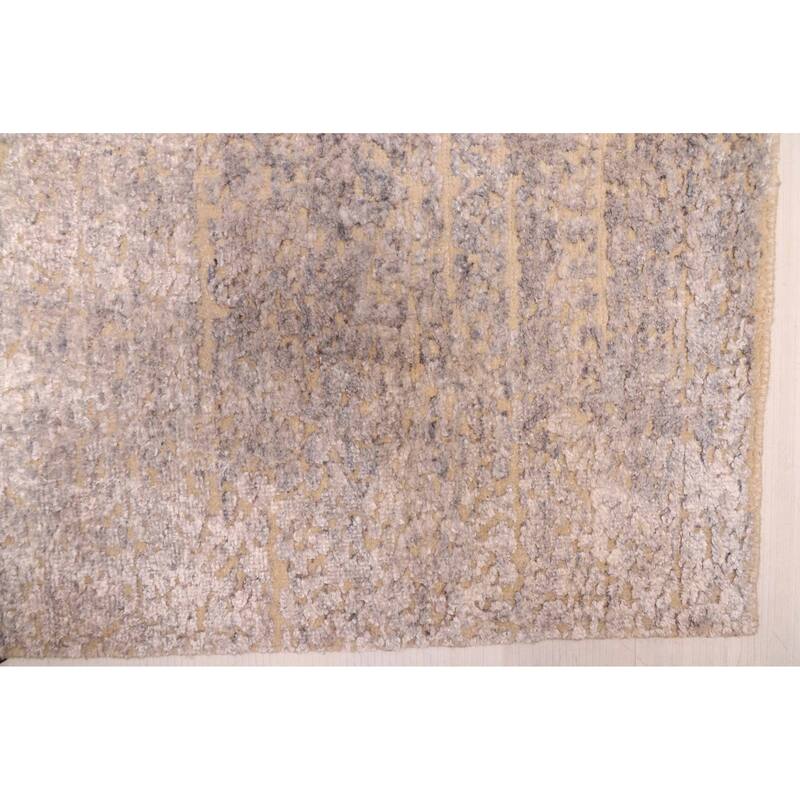 ECARPETGALLERY Hand-knotted Legacy Grey Silk, Wool Rug - 2'6 x 9'7