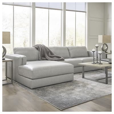 Signature Design by Ashley Amiata Gray 2-Piece Sectional with Chaise - 137"W x 68"D x 33"H
