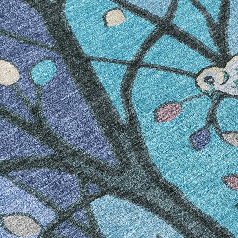 Machine Washable Indoor/ Outdoor Bird Mosaic Chantille Rug